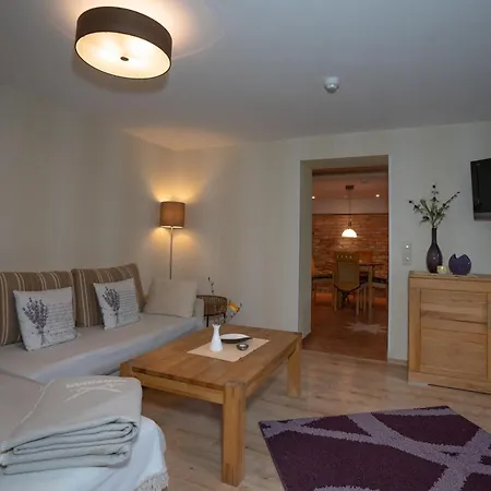 Stock Vs 5 Im Souterrain *