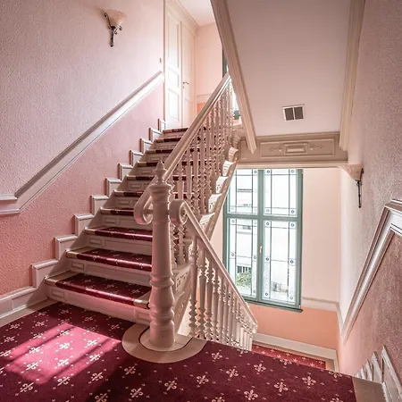 Stock Vs 5 Im Souterrain * Heringsdorf (Usedom)